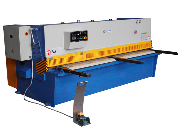 CNC Swing Beam Shear