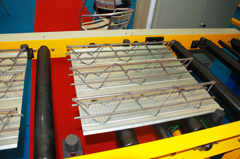 Steel Truss Roll Forming Machine